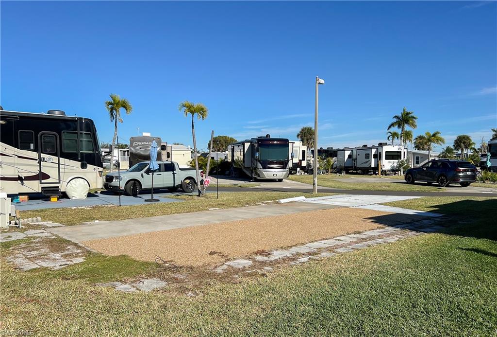 PALMETTO PALMS R V - Land