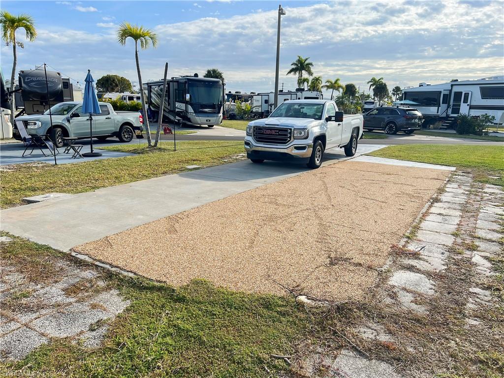 PALMETTO PALMS R V - Land