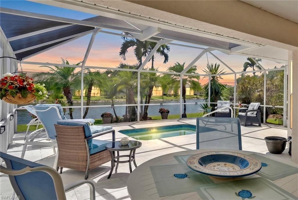 MUSTANG VILLAS - Residential