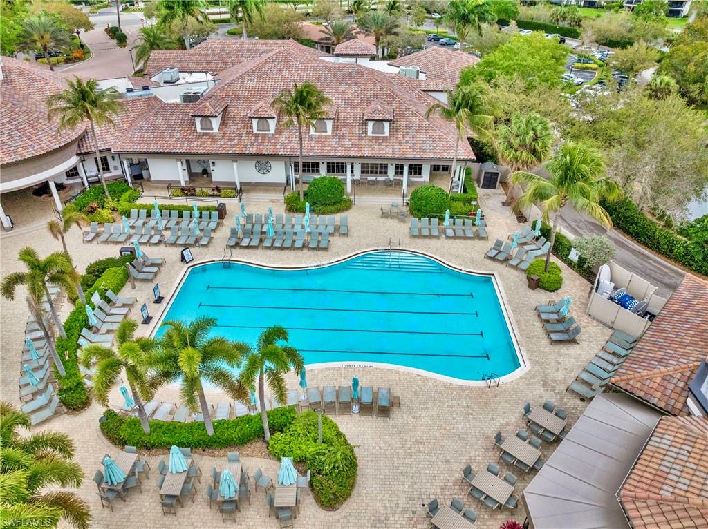 MUSTANG VILLAS - Residential