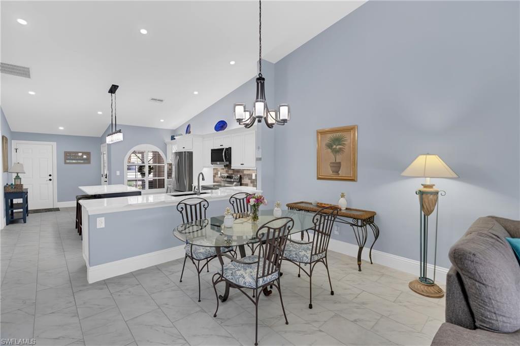 MUSTANG VILLAS - Residential