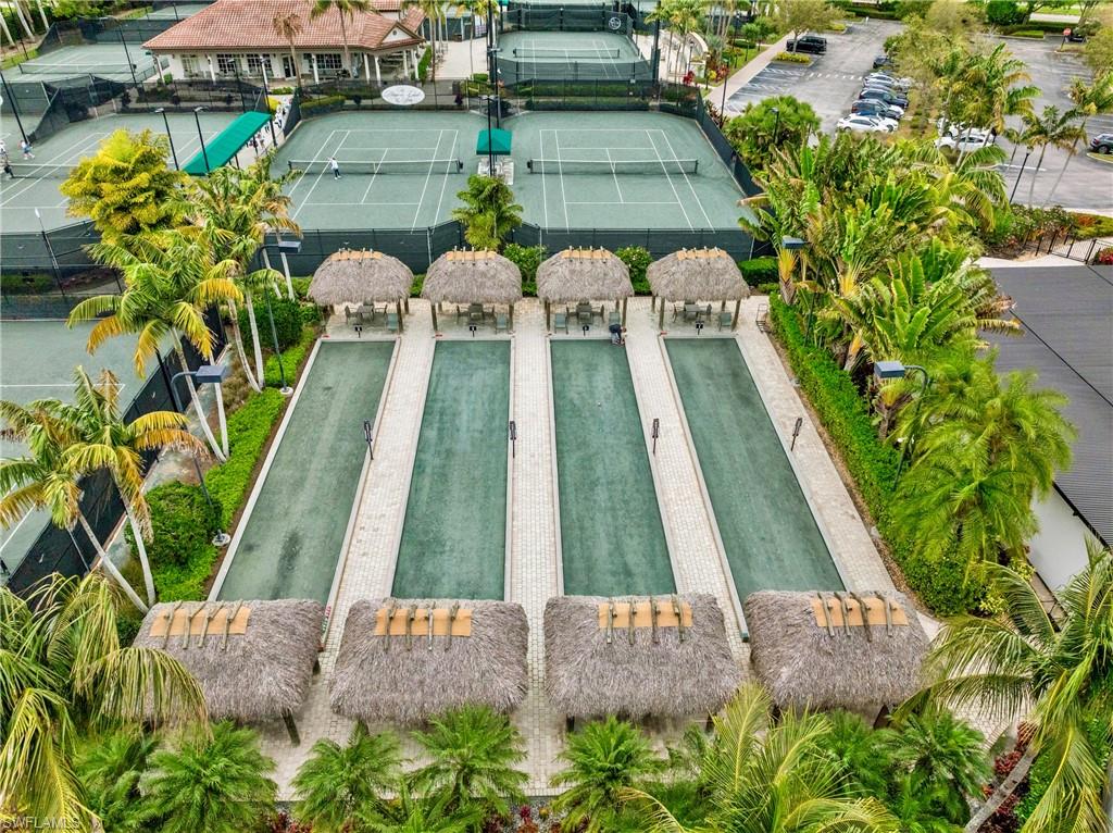 MUSTANG VILLAS - Residential