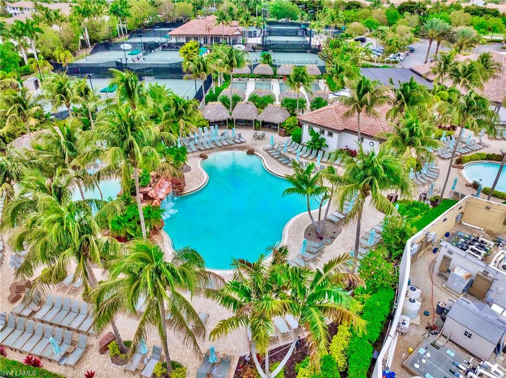 MUSTANG VILLAS - Residential