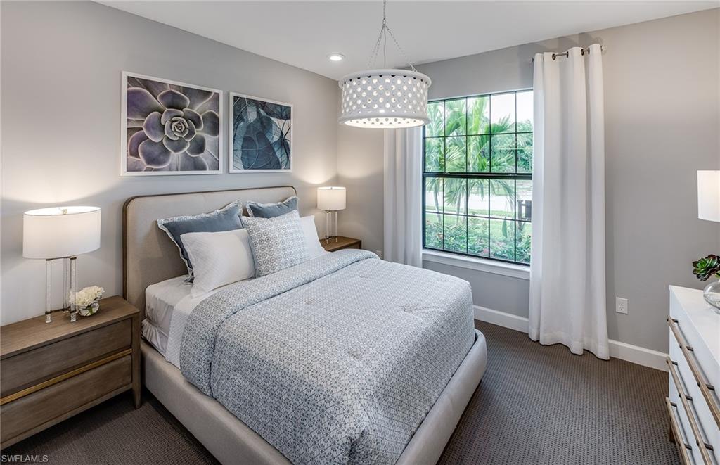 COUNTRY CLUB - Residential