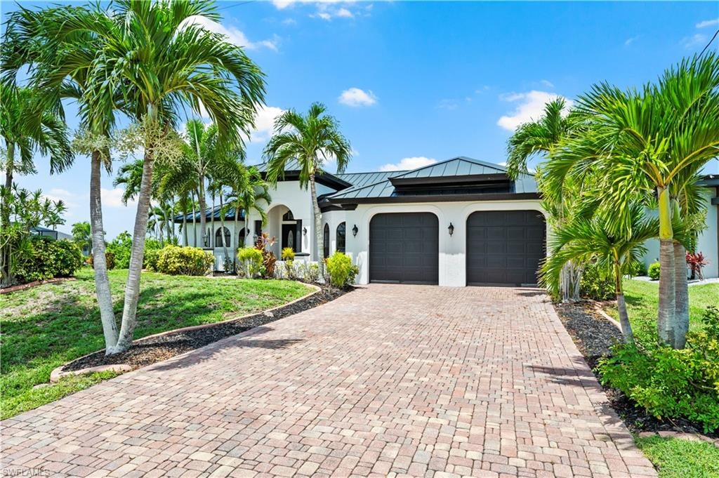 506 NW 32nd PL