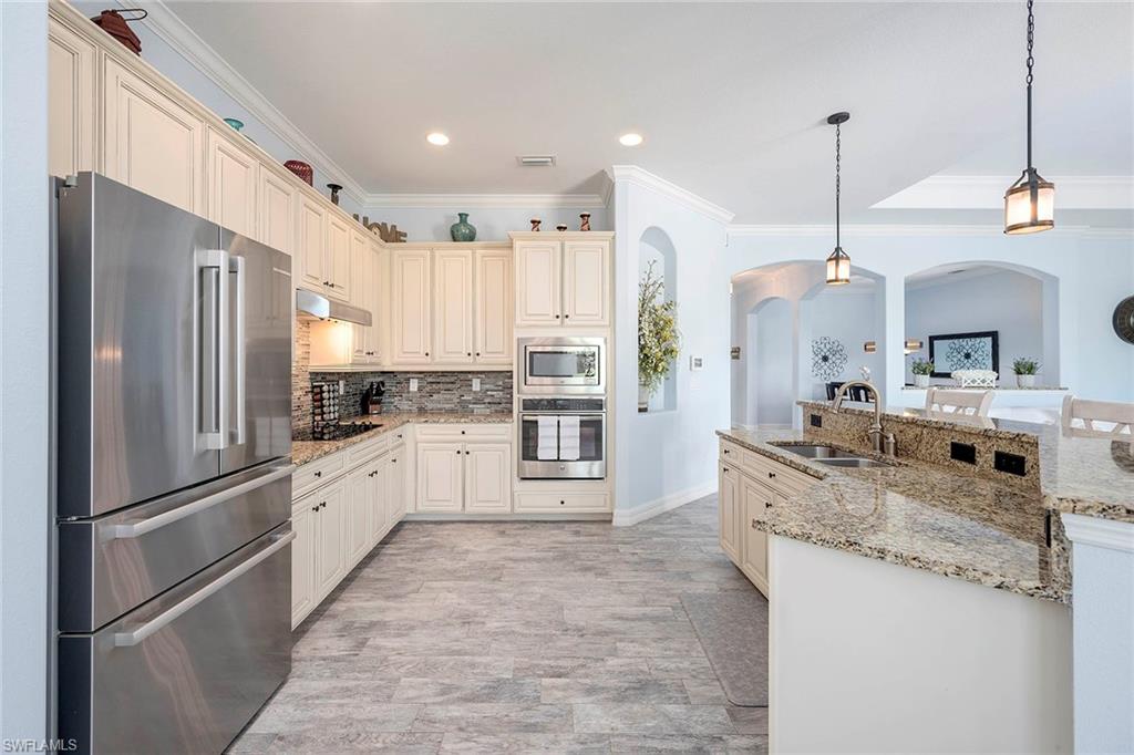 BONITA NATIONAL GOLF AND COUNTRY CLUB - Residential