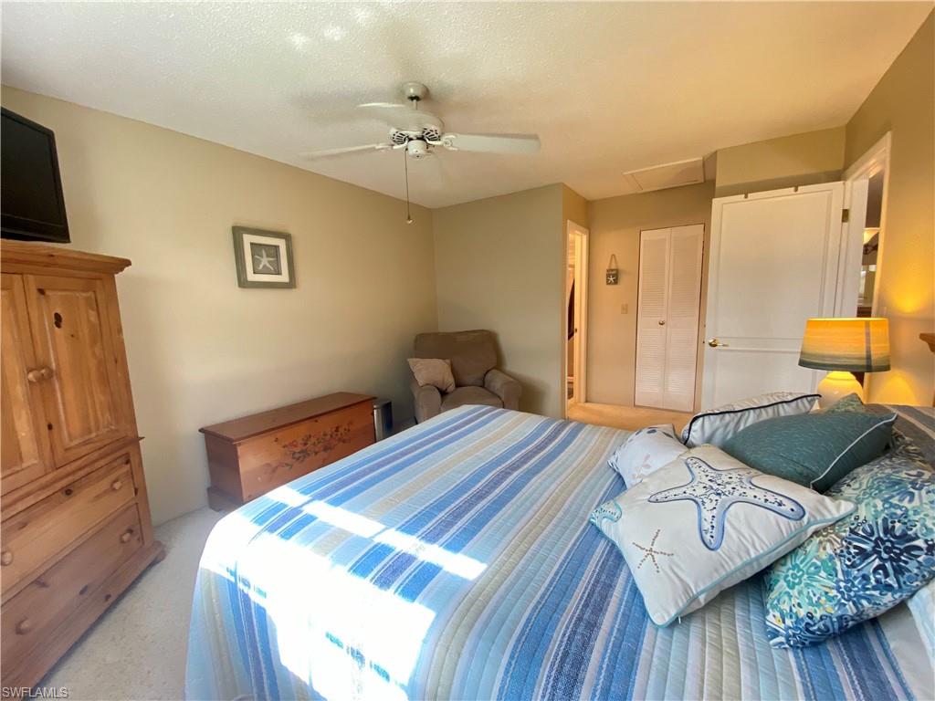 FOXMOOR CONDO - Residential