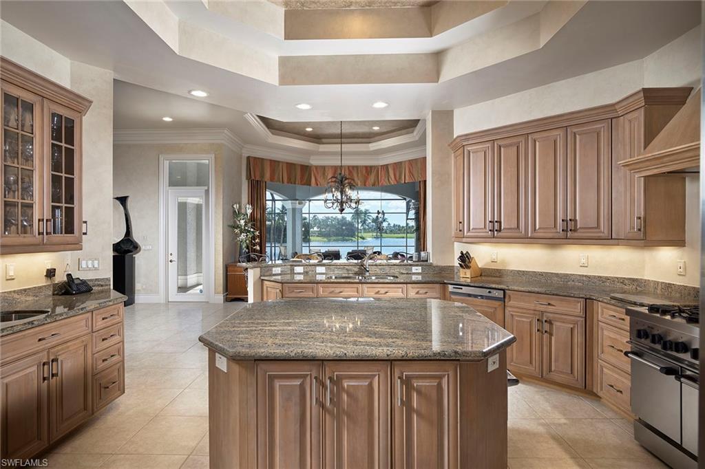 BANYAN ISLAND - Residential