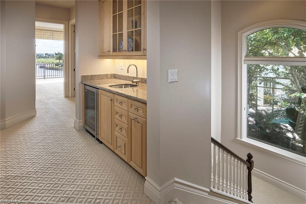 BANYAN ISLAND - Residential