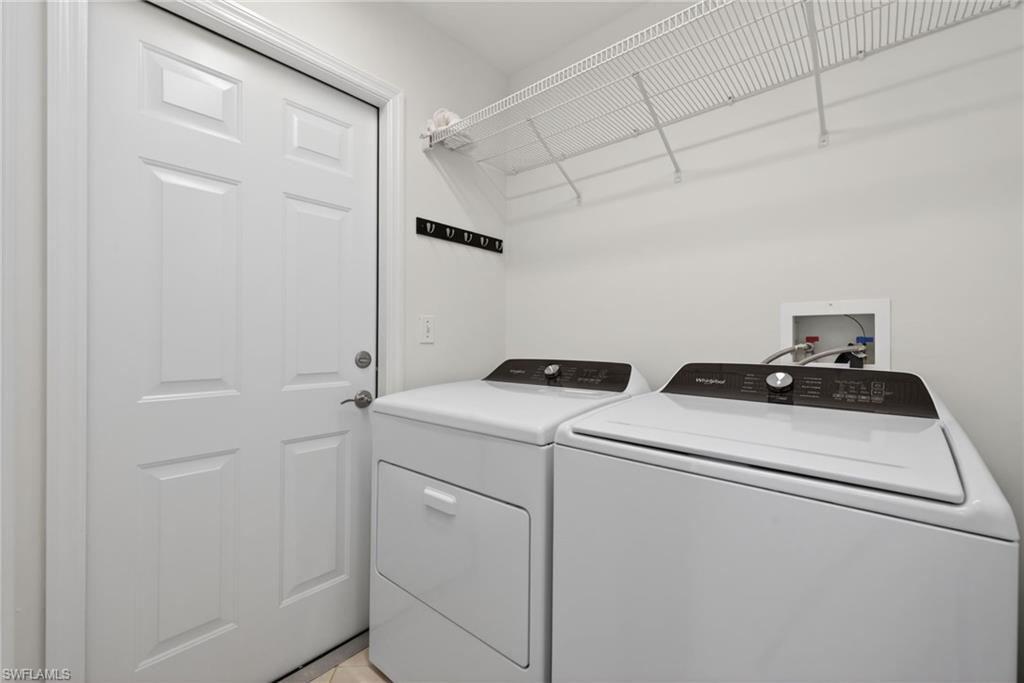 STONEYBROOK - Residential