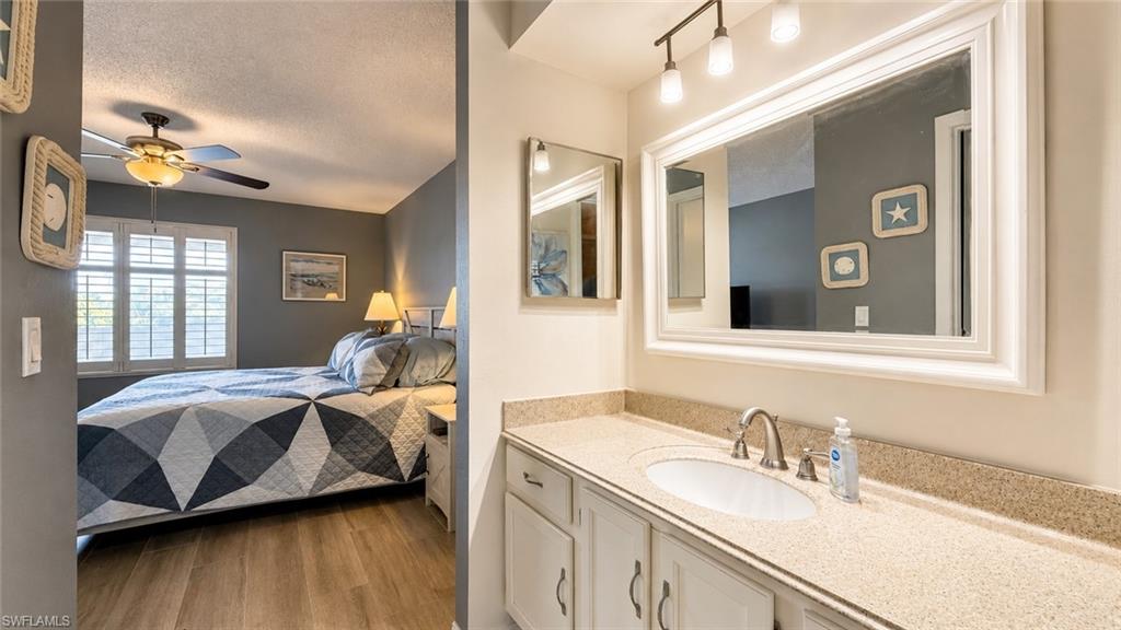 SEVEN LAKES - Residential