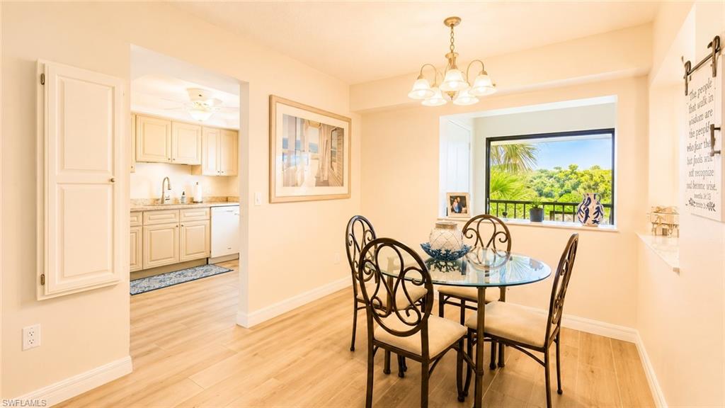 SEVEN LAKES - Residential
