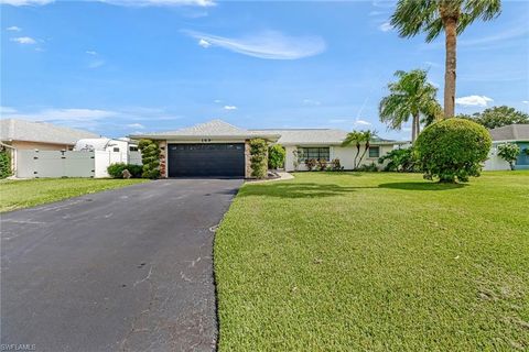 A home in NAPLES