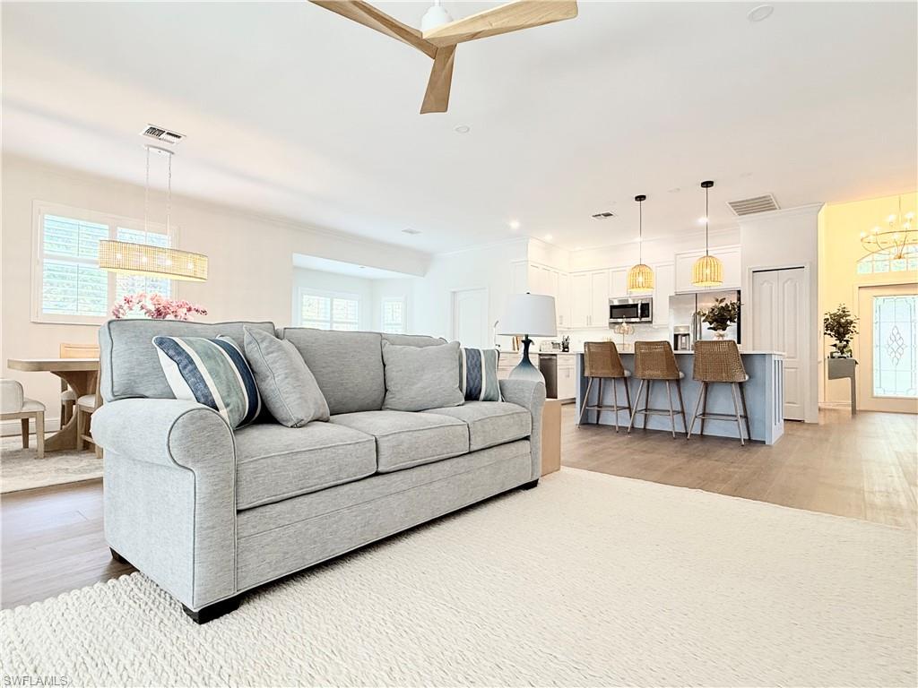 CYPRESS POINTE - Residential