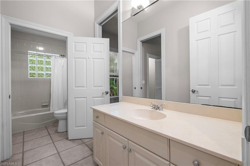 HUNTERS WOODS - Residential Lease