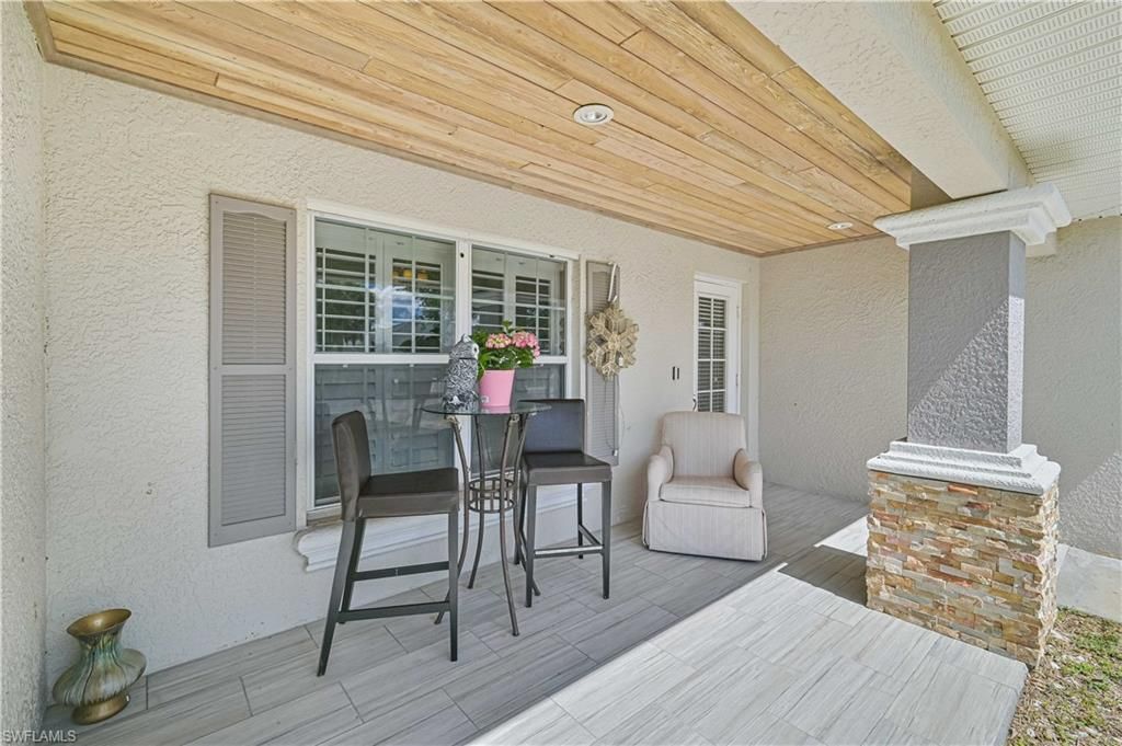 Photo of 917 Albert AVE, LEHIGH ACRES, FL 33971 (MLS # 226018826)