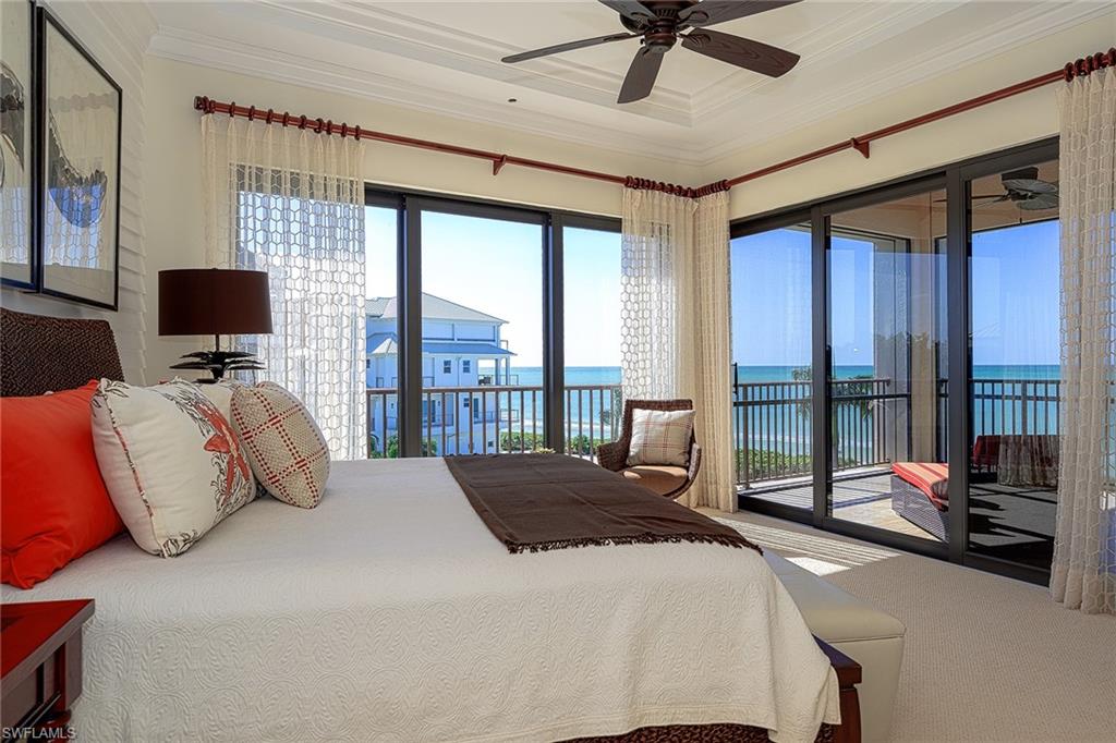 BAREFOOT BEACH - Residential