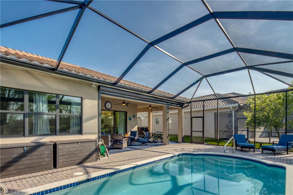 MARINA BAY - Residential