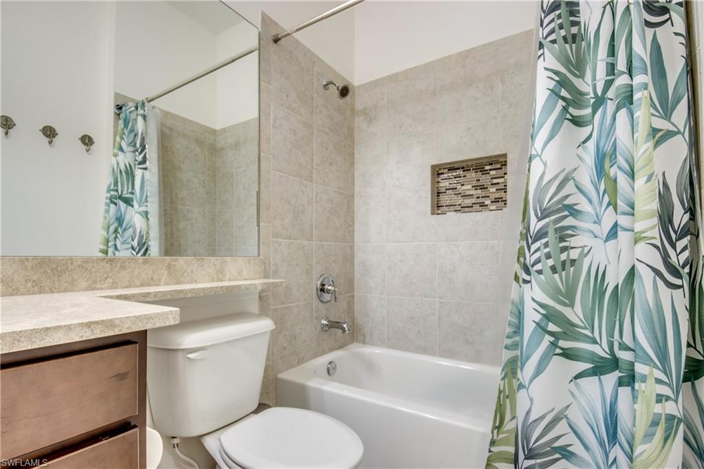 MARINA BAY - Residential