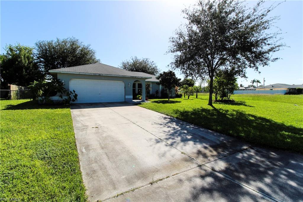 CAPE CORAL - Residential