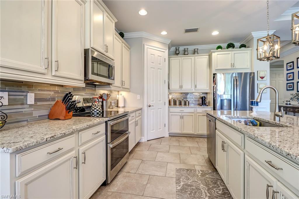 TUSCANY POINTE - Residential Lease