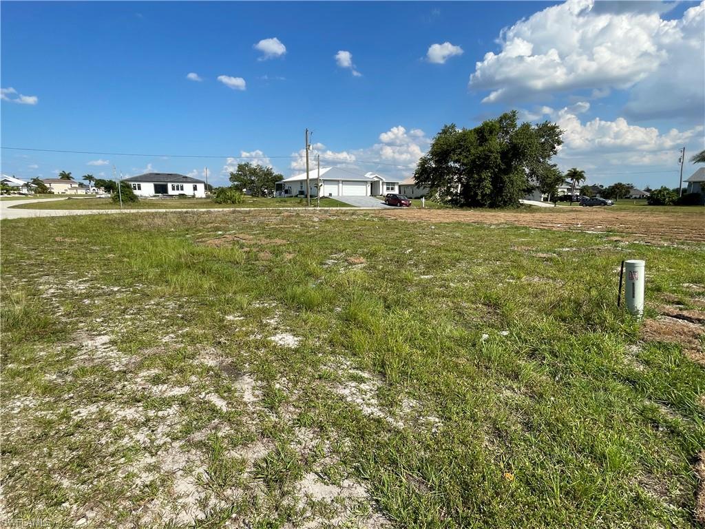 BURNT STORE LAKES - Land