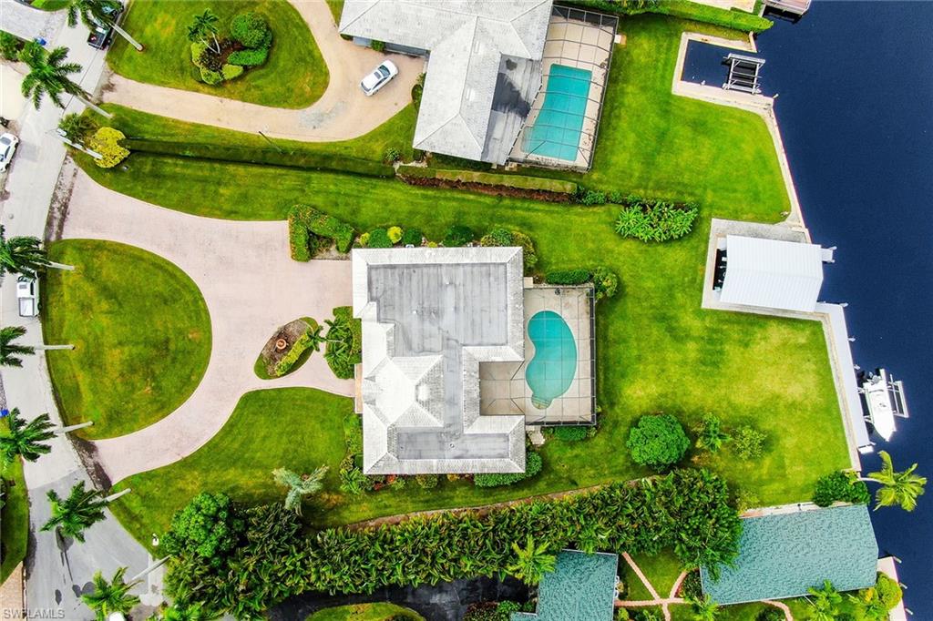 AQUALANE SHORES - Residential