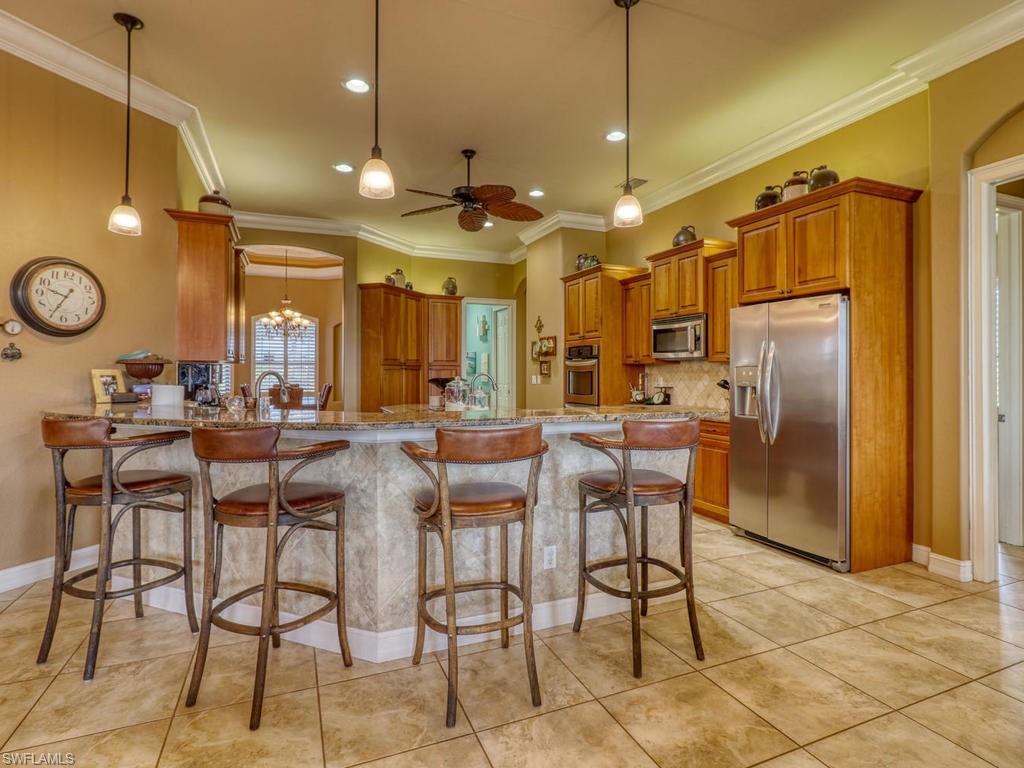 ROYAL PALM GOLF ESTATES - Residential