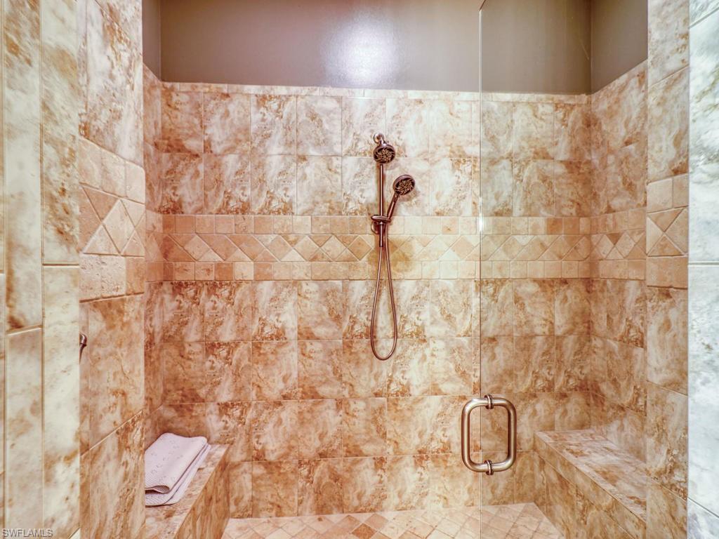 ROYAL PALM GOLF ESTATES - Residential