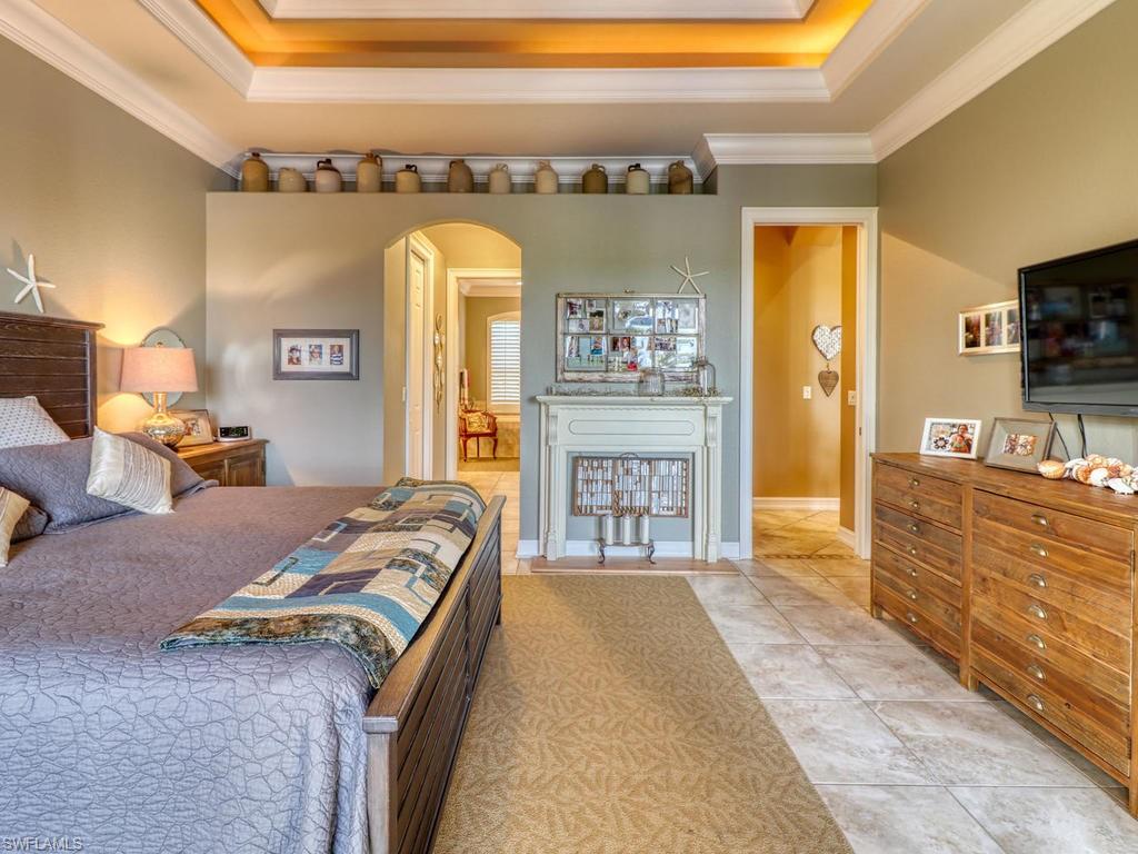 ROYAL PALM GOLF ESTATES - Residential