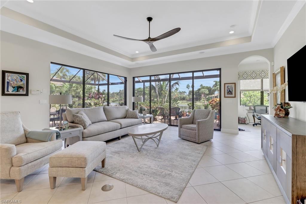 VILLA TUSCANY - Residential