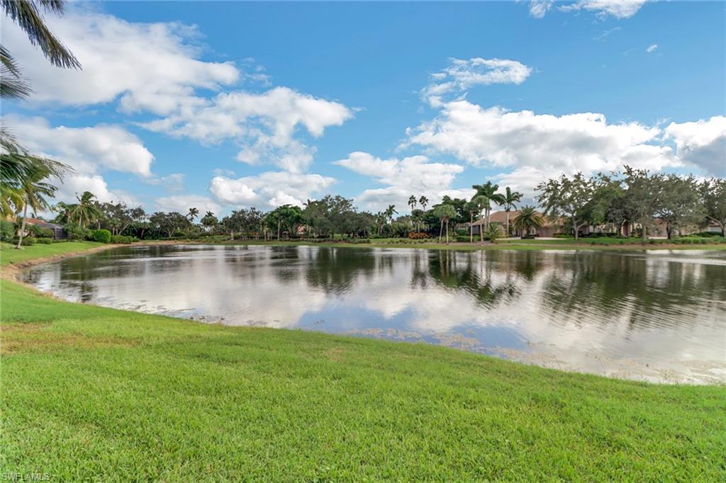 VILLA TUSCANY - Residential