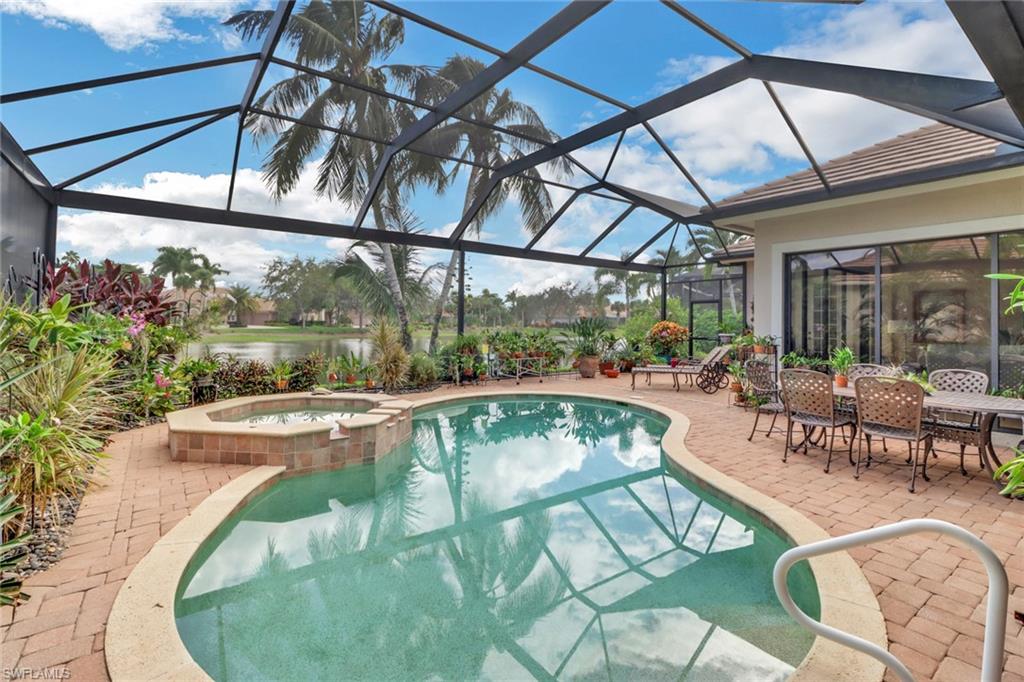 VILLA TUSCANY - Residential