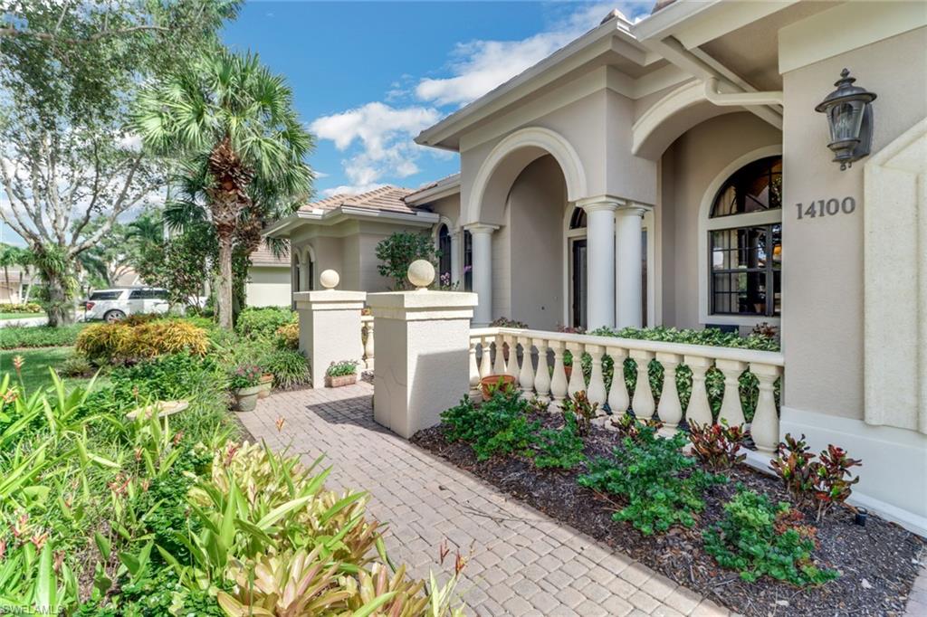 VILLA TUSCANY - Residential