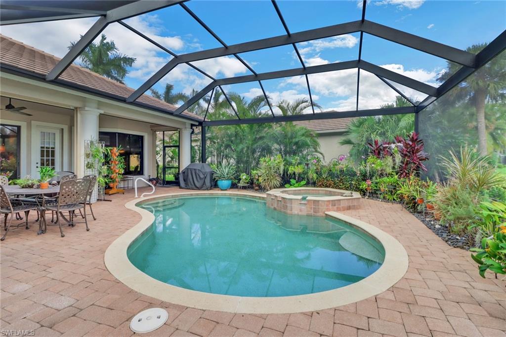 VILLA TUSCANY - Residential