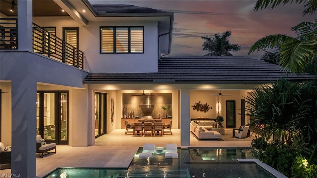 AQUALANE SHORES - Residential