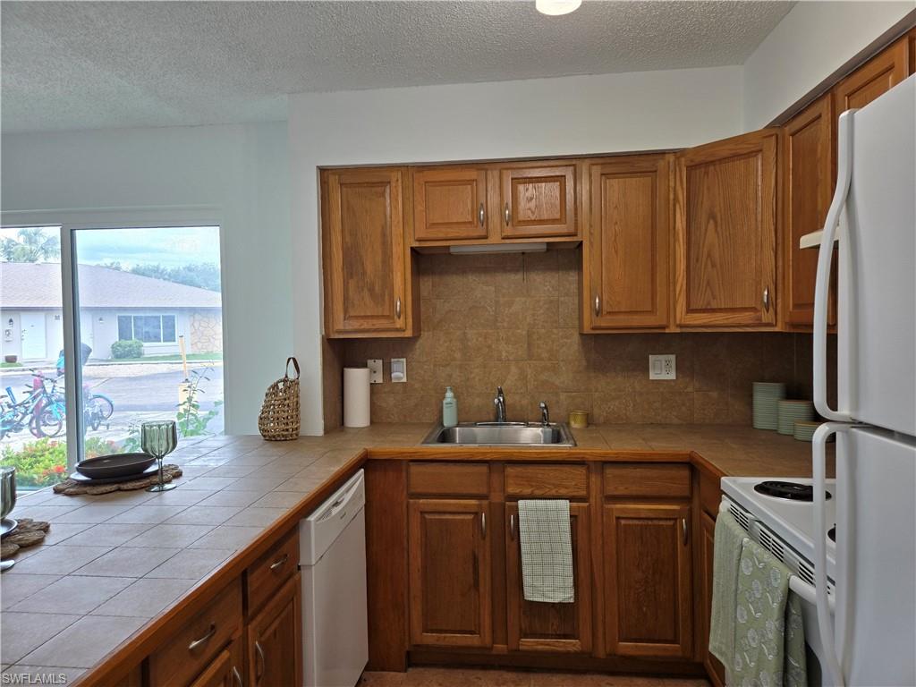 PORT CHARLOTTE - Residential