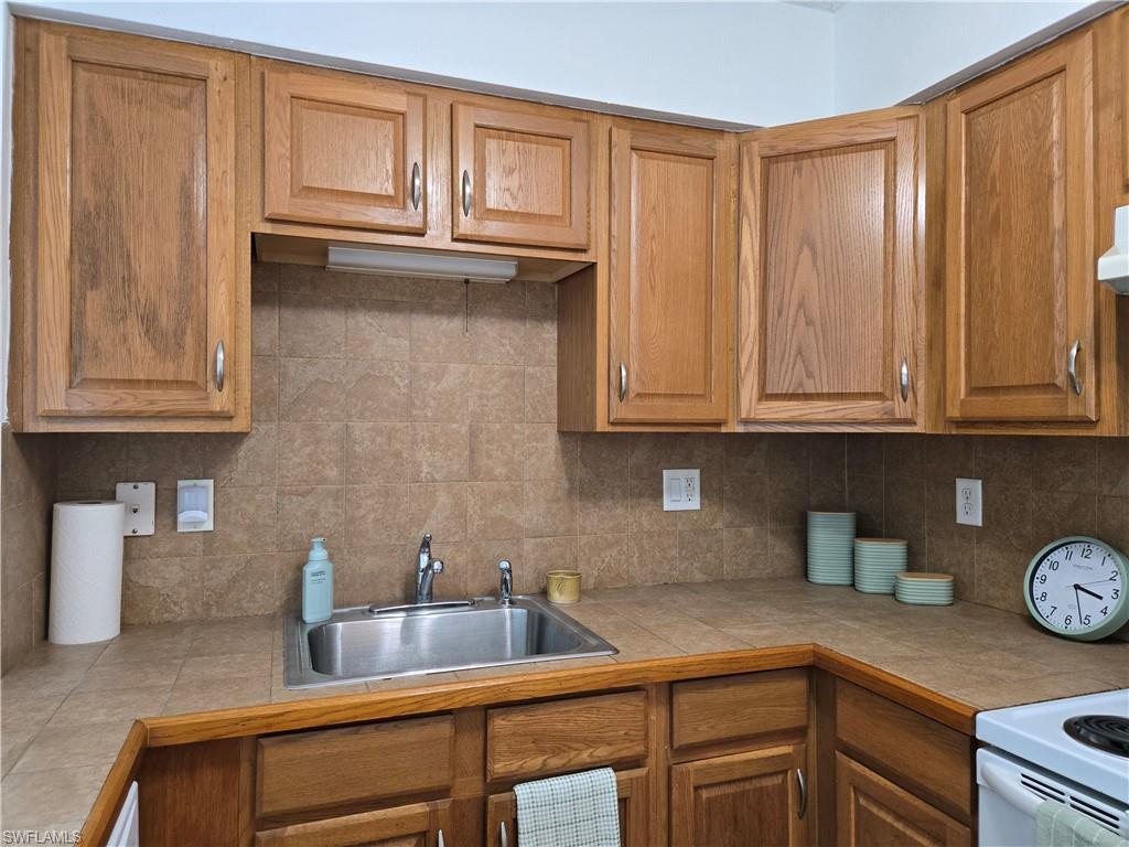 PORT CHARLOTTE - Residential