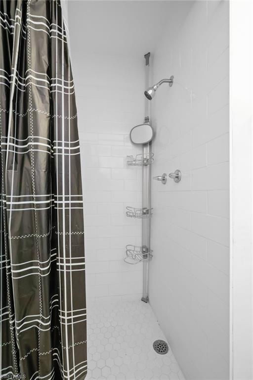 GRANADA TERRACE - Residential Lease