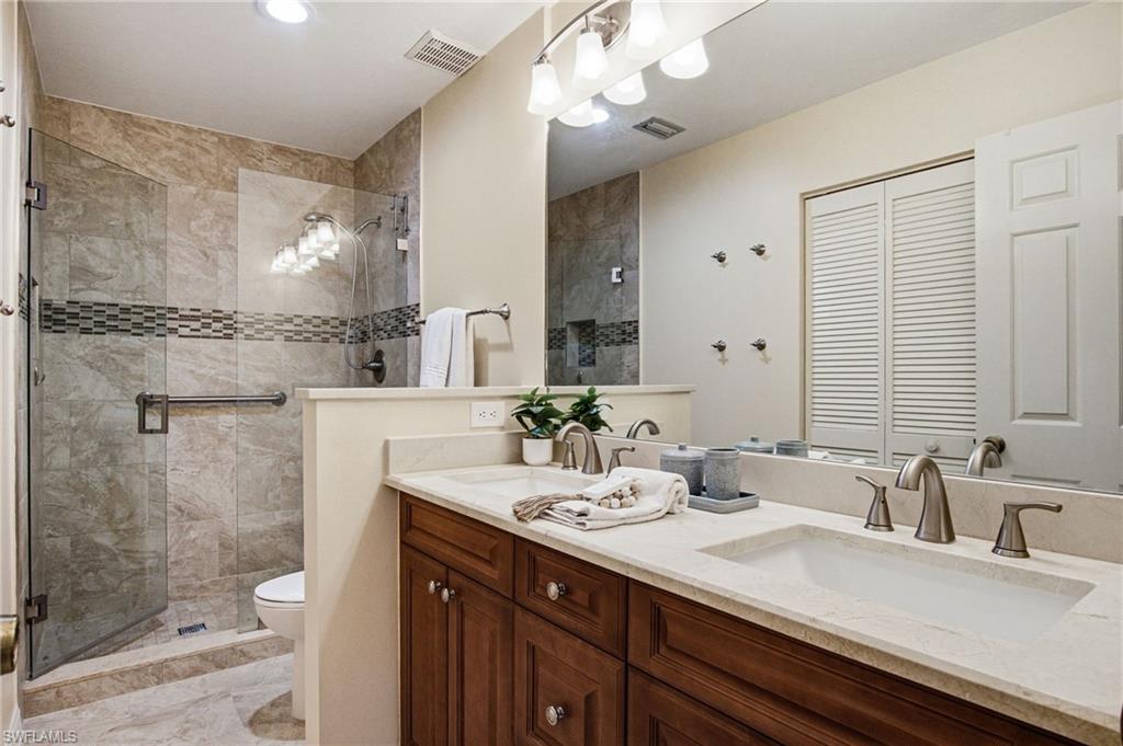 221 Fox Glen DR 2302