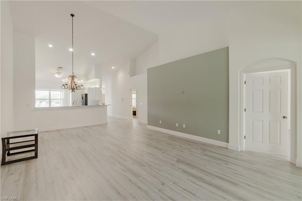 SABAL PALM - Residential