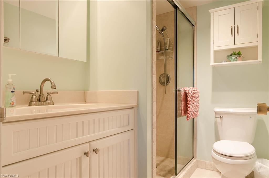 CAMELOT CLUB - Residential