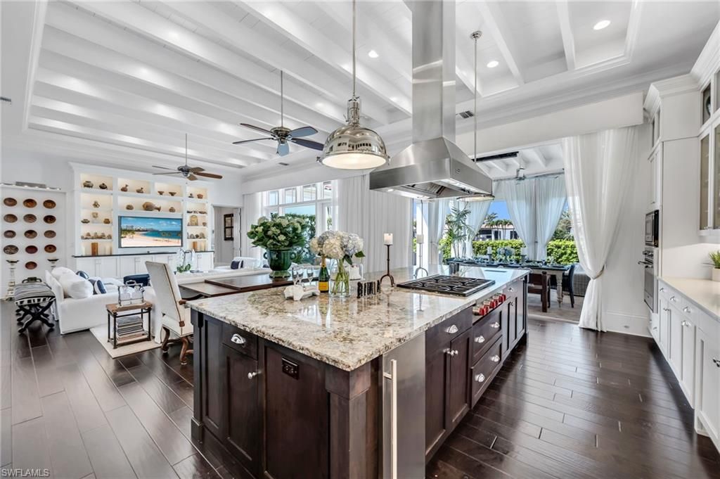 Photo of 2157 Asti CT, NAPLES, FL 34105 (MLS # 226013420)