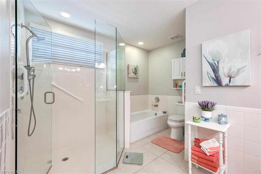 FLAMINGO FAIRWAYS - Residential