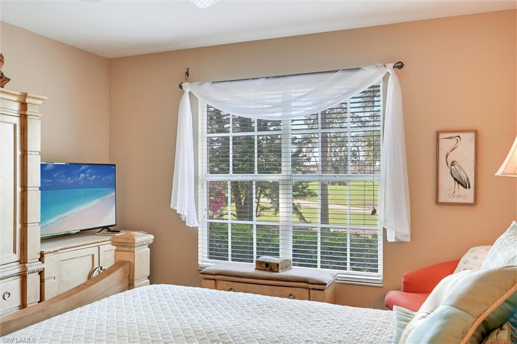 FLAMINGO FAIRWAYS - Residential