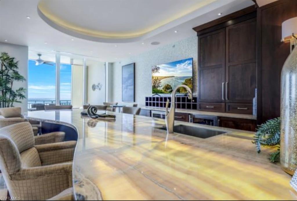 BELIZE - Residential