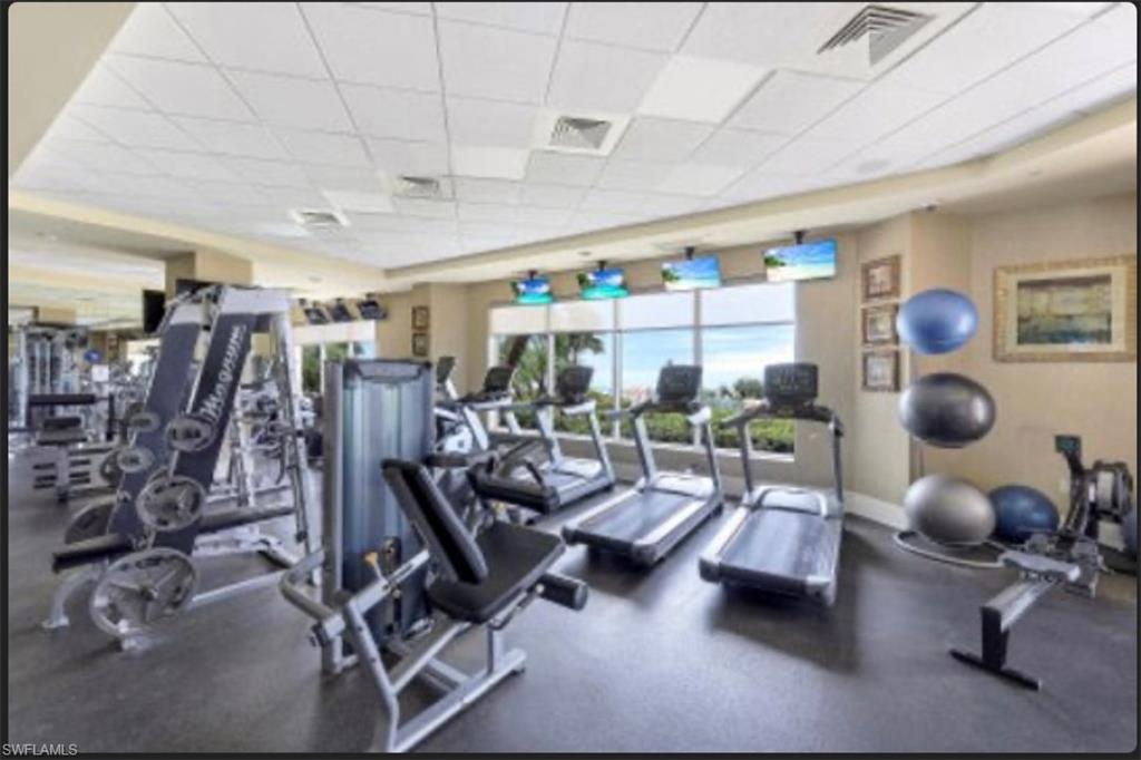 970 Cape Marco DR 2202