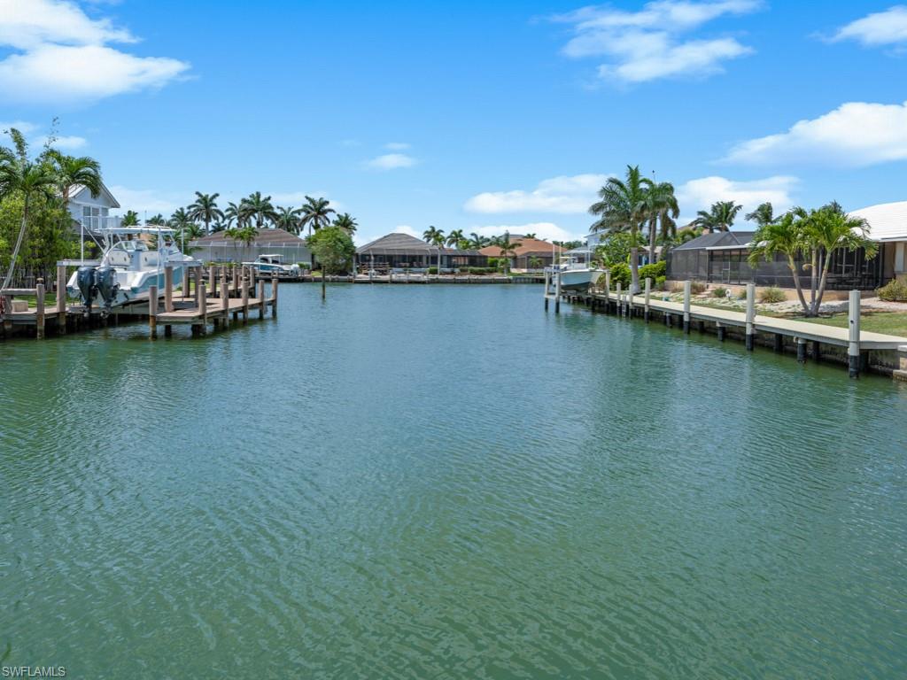 MARCO BEACH - Residential