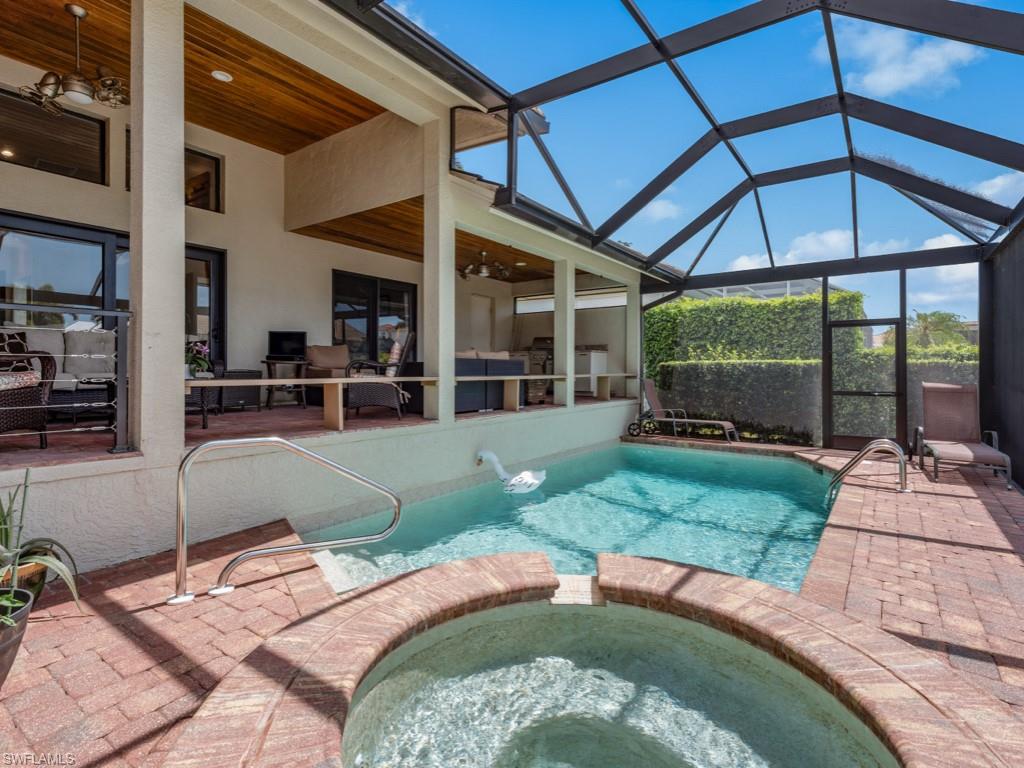 MARCO BEACH - Residential