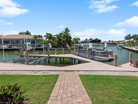 580 Goldcoast CT MARCO ISLAND FL 34145